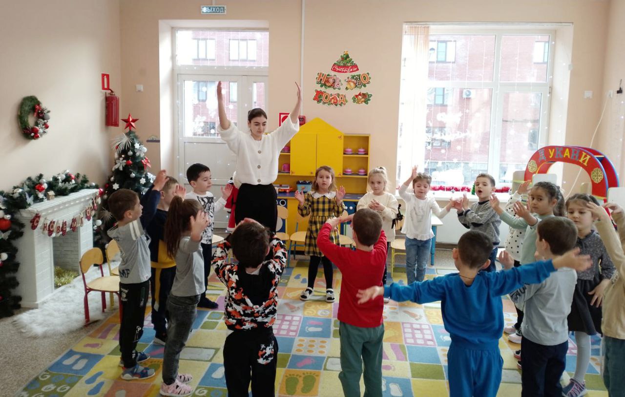 Подходит к завершению производственная практика студентов К-ДС2 и К-ДН2 курсов отделения дошкольного образования.